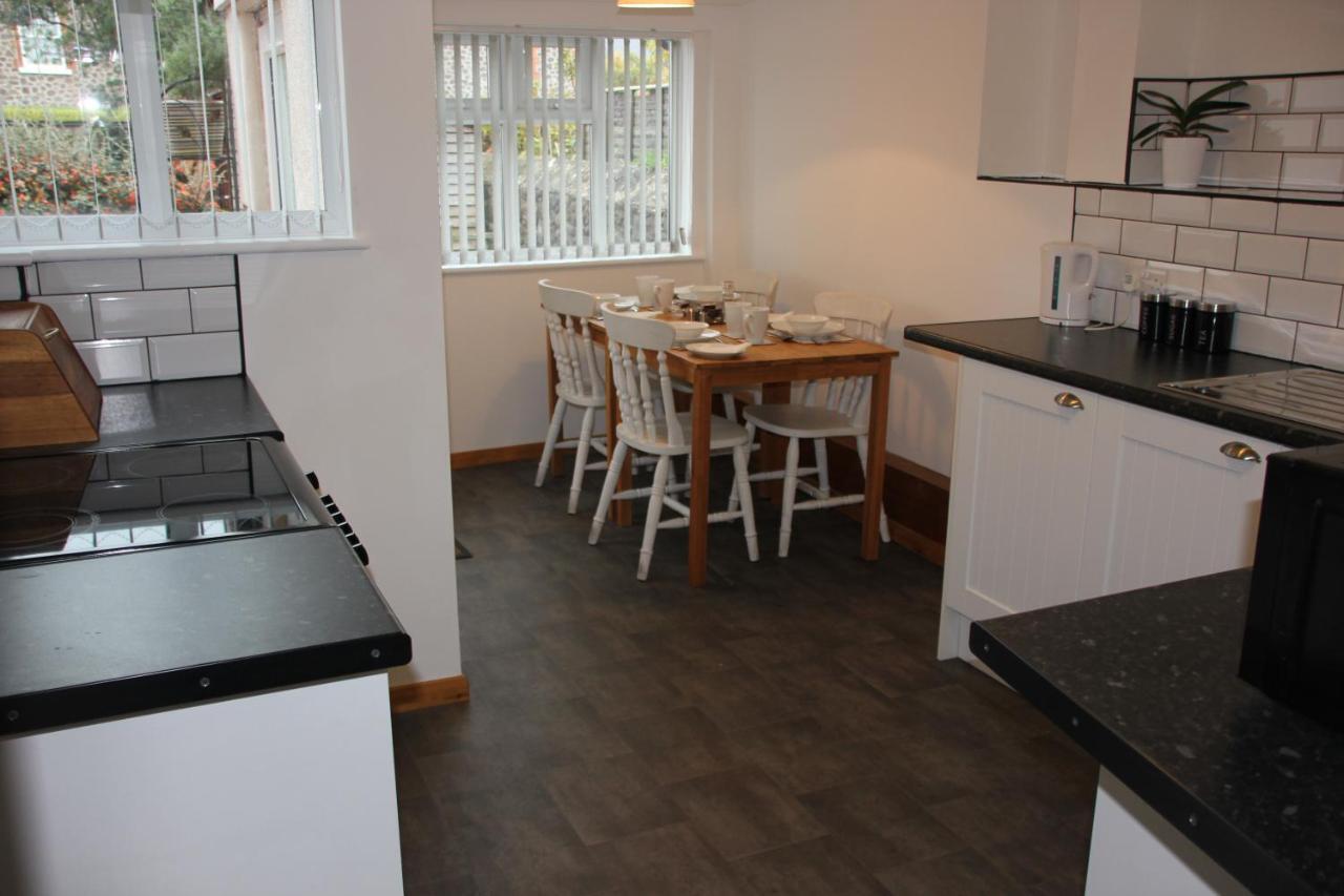 Ferienwohnung Candlelight Minehead Exterior foto